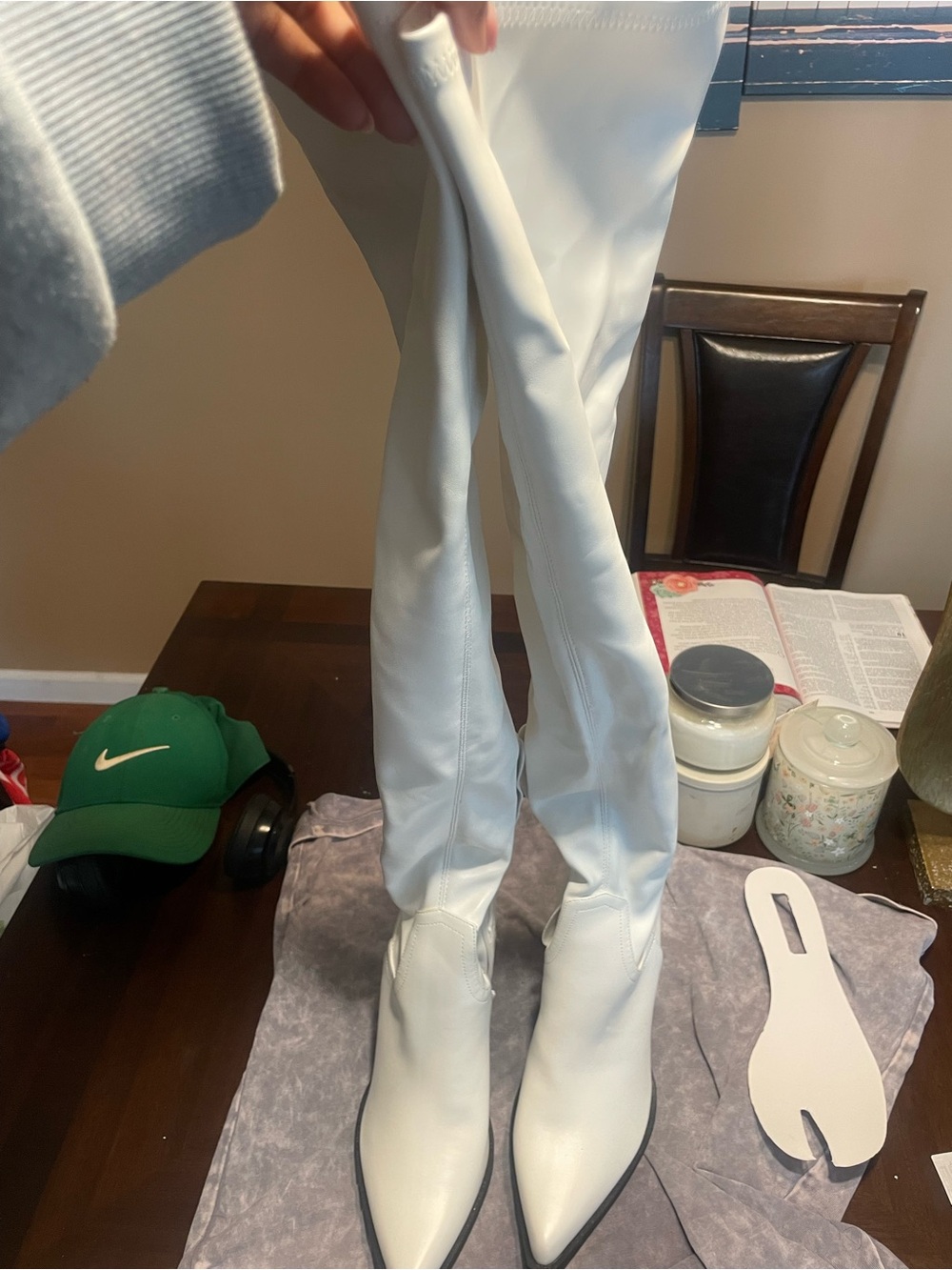 Forever 21 White Pointed-Toe Over-The-Knee Boots